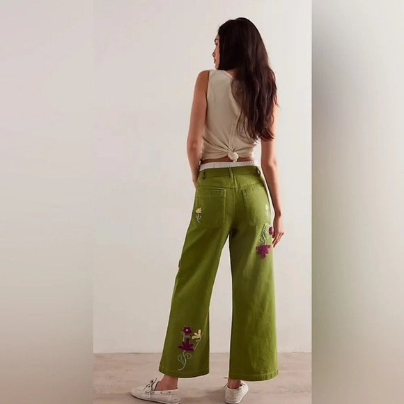 NWT We The Free Summer Bloom Embroidered Jeans, Sz 24 - Picture 4 of 10